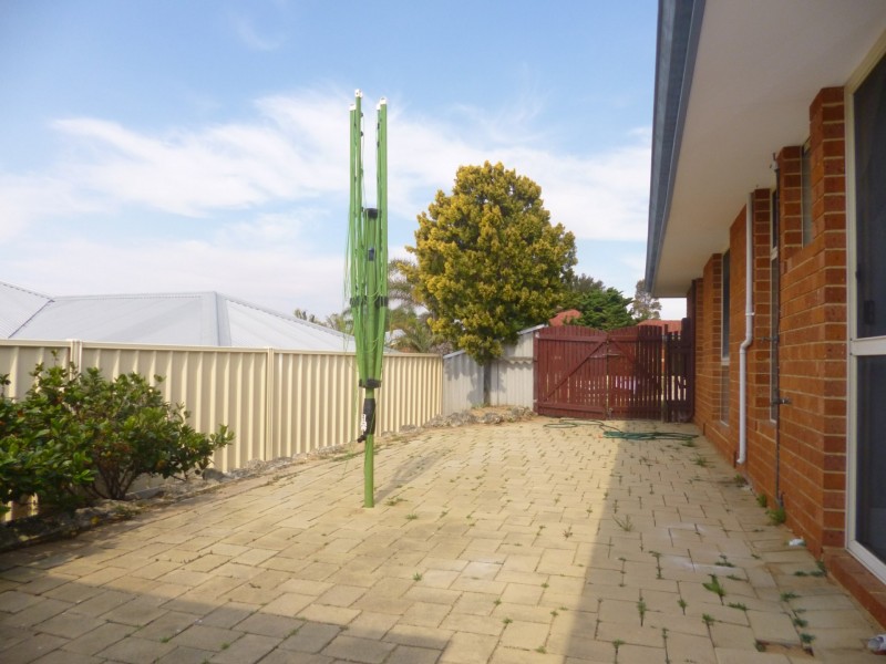21 Bilya Gardens, Leda WA 6170