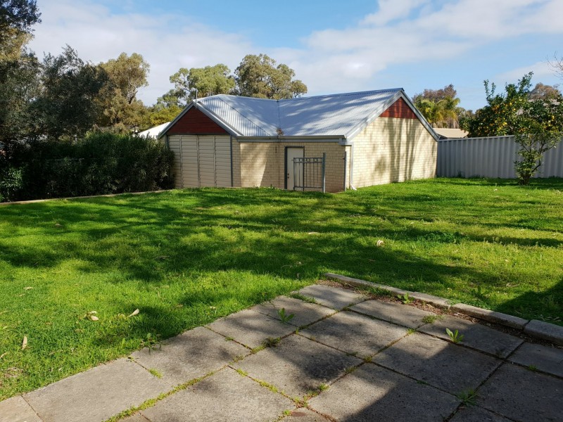 18 Sharman Street, Medina WA 6167