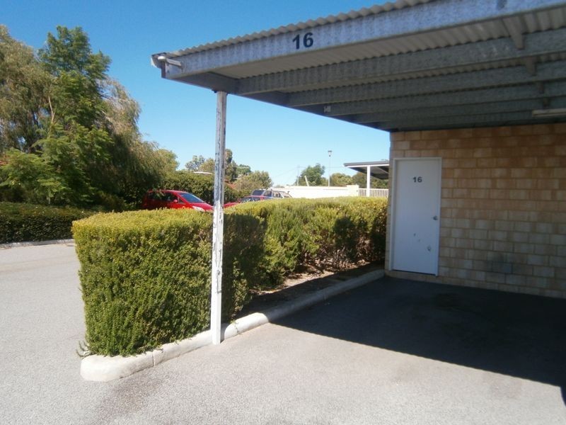 Unit 16/21 Fennager Way, Calista WA 6167
