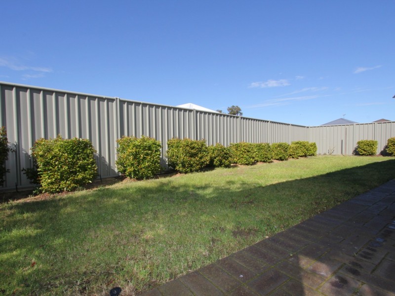 107 Dalrymple Drive, Leda WA 6170