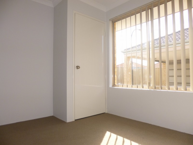 28 Dewsbury Drive, Bertram WA 6167