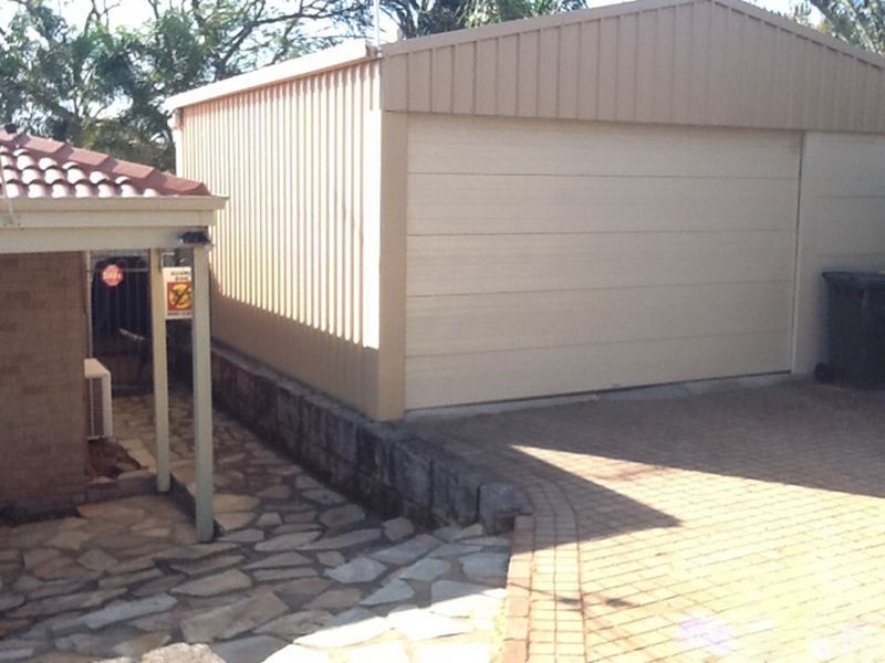 5 Perriam Close, Parmelia WA 6167