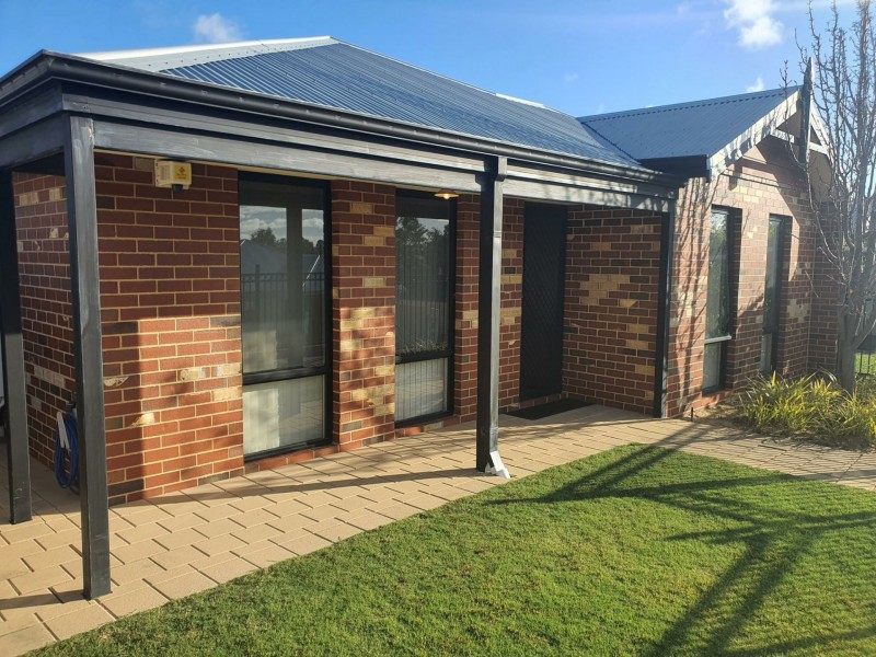 3 Petworth Street, Wellard WA 6170