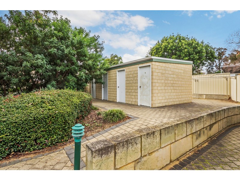 16/30 Kenton Way, Calista WA 6167