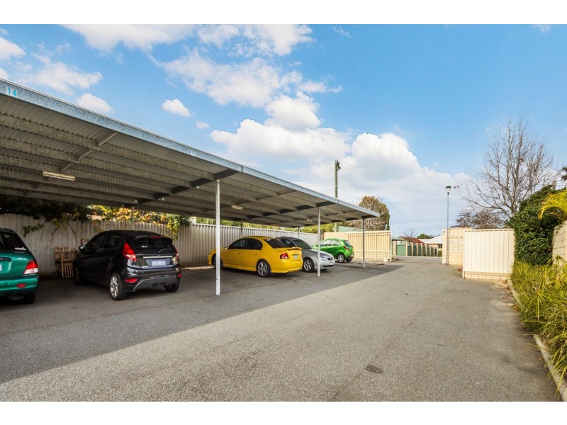 16/30 Kenton Way, Calista WA 6167