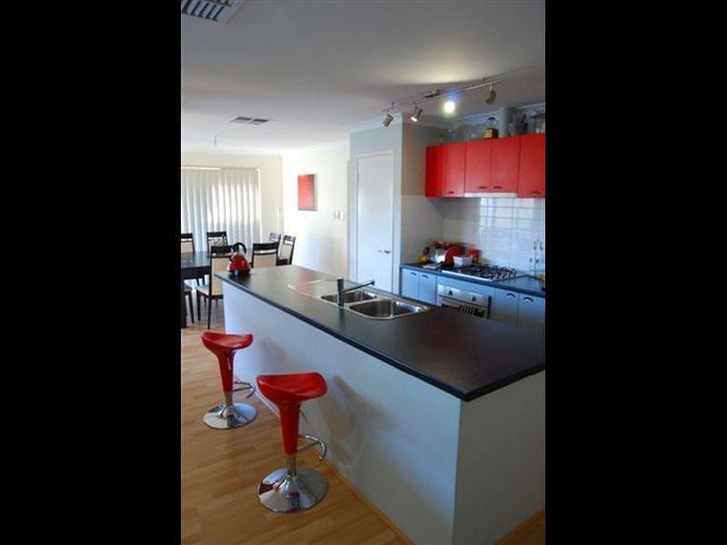 1 Camballin Loop, Bertram WA 6167