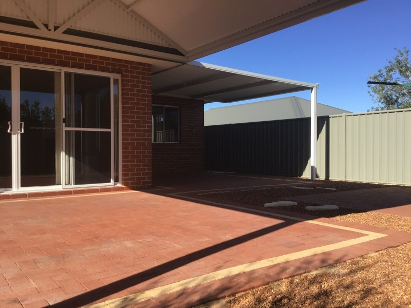 12 Upwey Street, Wellard WA 6170