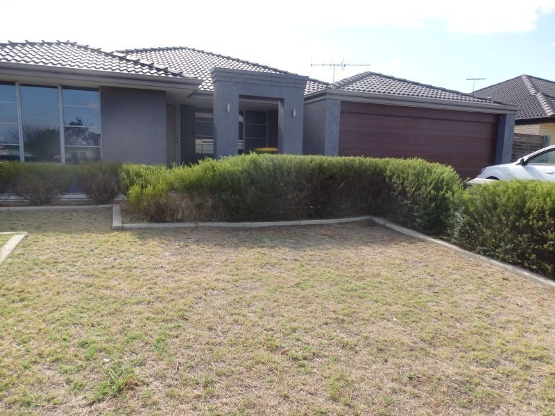 8 Eton Court, Parmelia WA 6167