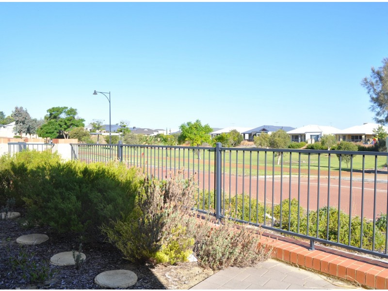 30 Durango Turn, Aubin Grove WA 6164
