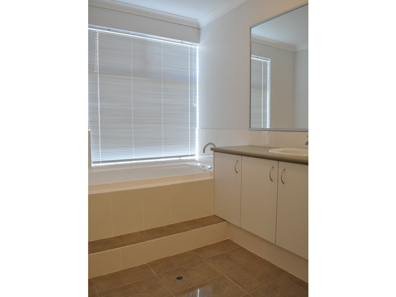 30 Durango Turn, Aubin Grove WA 6164