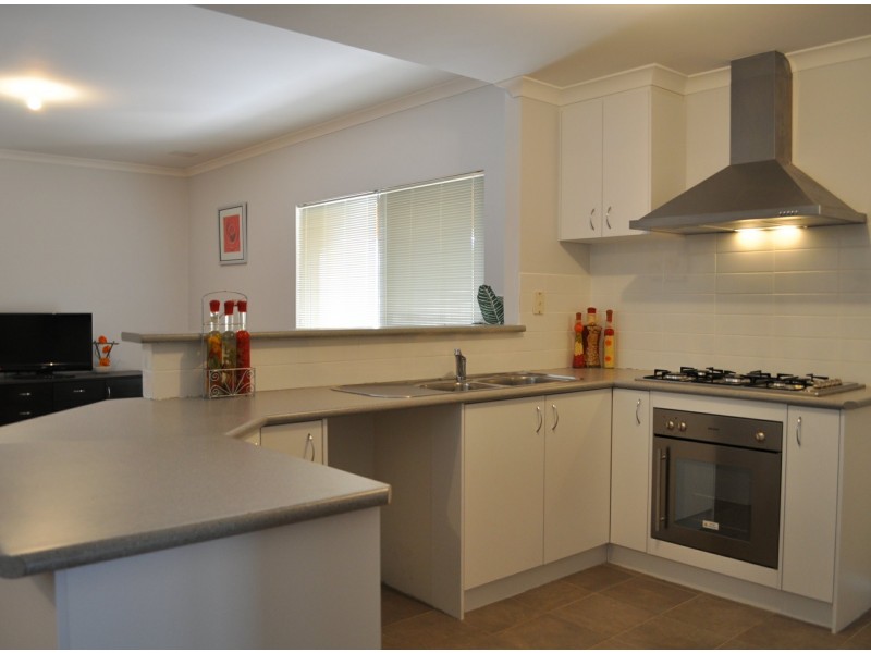 30 Durango Turn, Aubin Grove WA 6164