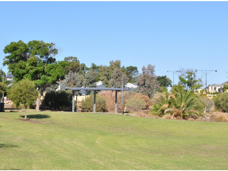 30 Durango Turn, Aubin Grove WA 6164
