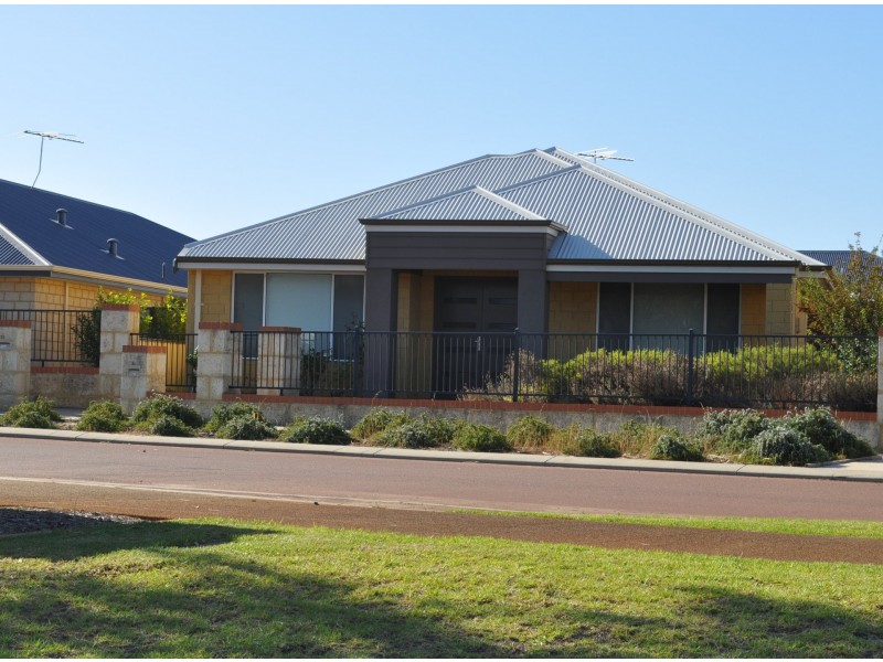 30 Durango Turn, Aubin Grove WA 6164