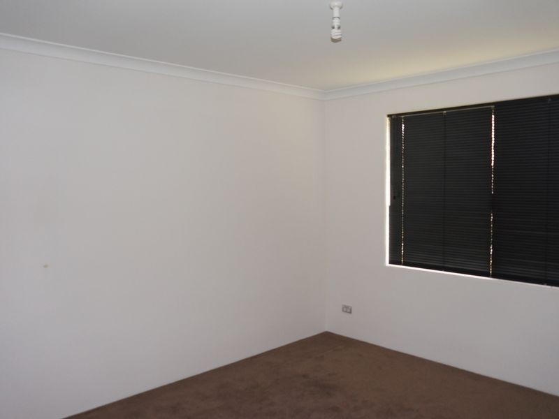 124 Beauchamp Loop, Wellard WA 6170