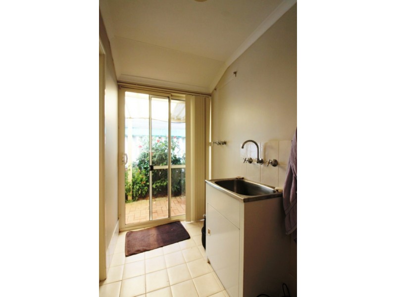 6 Stokesay Street, Orelia WA 6167