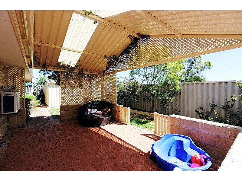 6 Stokesay Street, Orelia WA 6167