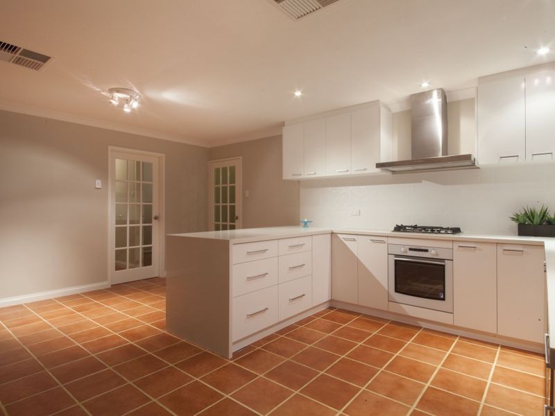 45 Warner Road, Parmelia WA 6167