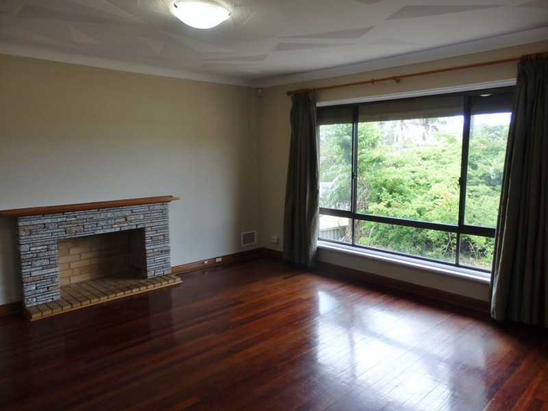 3 Hynes Way, Hamilton Hill WA 6163