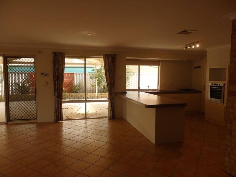 26 McGuire Mews, Rockingham WA 6168