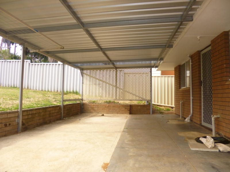 3 Canham Way, Orelia WA 6167