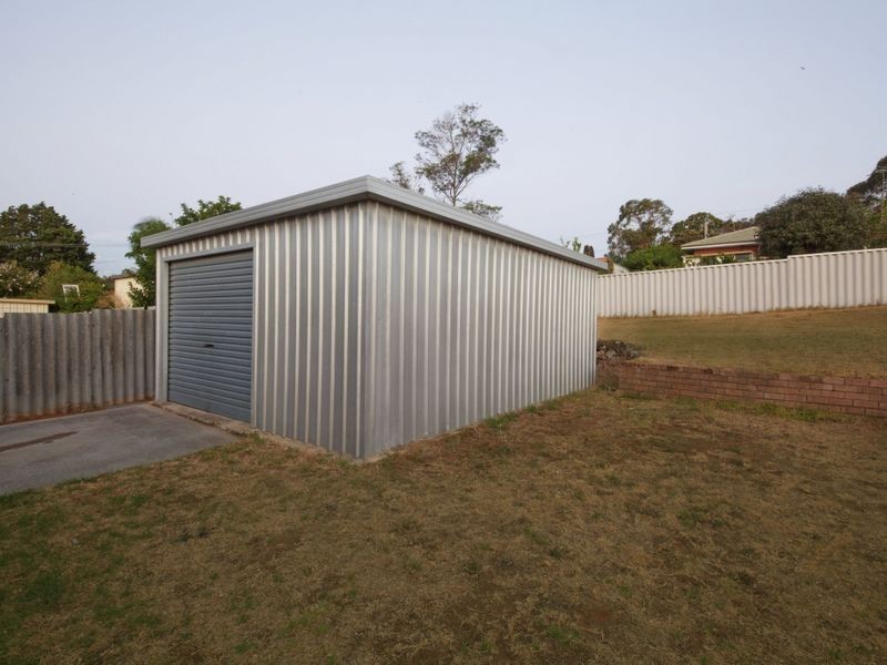 3 Canham Way, Orelia WA 6167