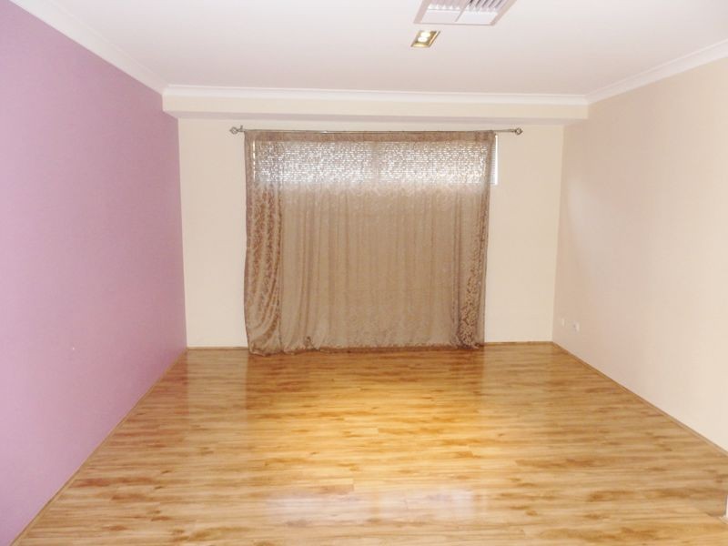 16 Corrour Bend, Bertram WA 6167