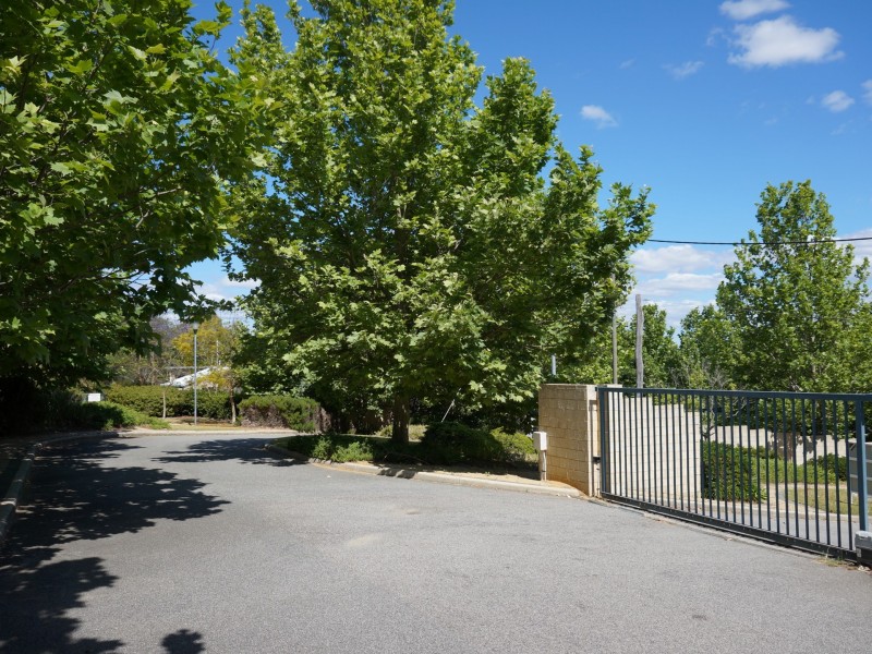 Unit 4/9 Beacham Place, Medina WA 6167