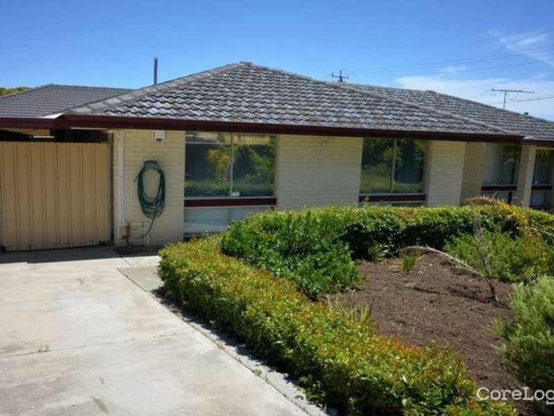 67 Sicklemore Avenue, Parmelia WA 6167