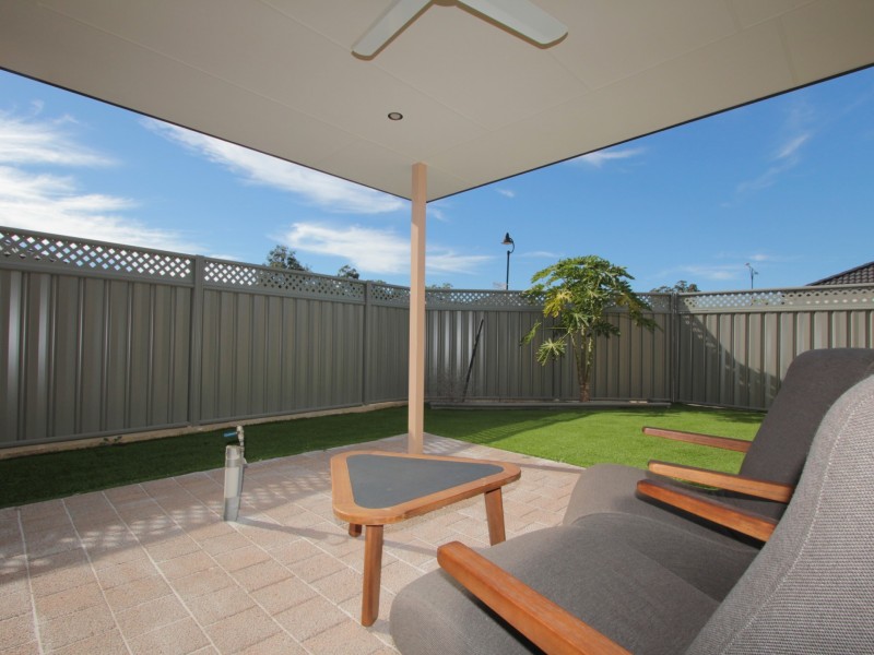 15 Finchley Way, Wellard WA 6170