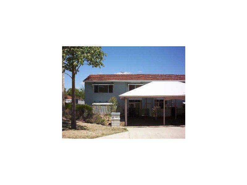 8/19 Woodley Way, Parmelia WA 6167