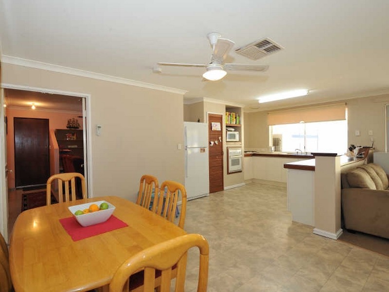 11 Murry Mews, Leda WA 6170