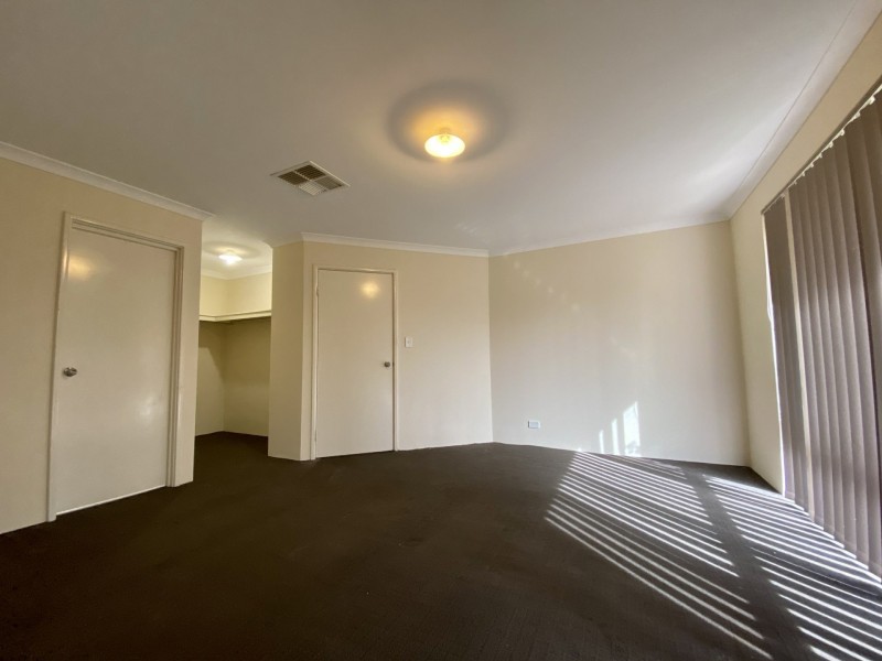 7 Greenstead Way, Wellard WA 6170