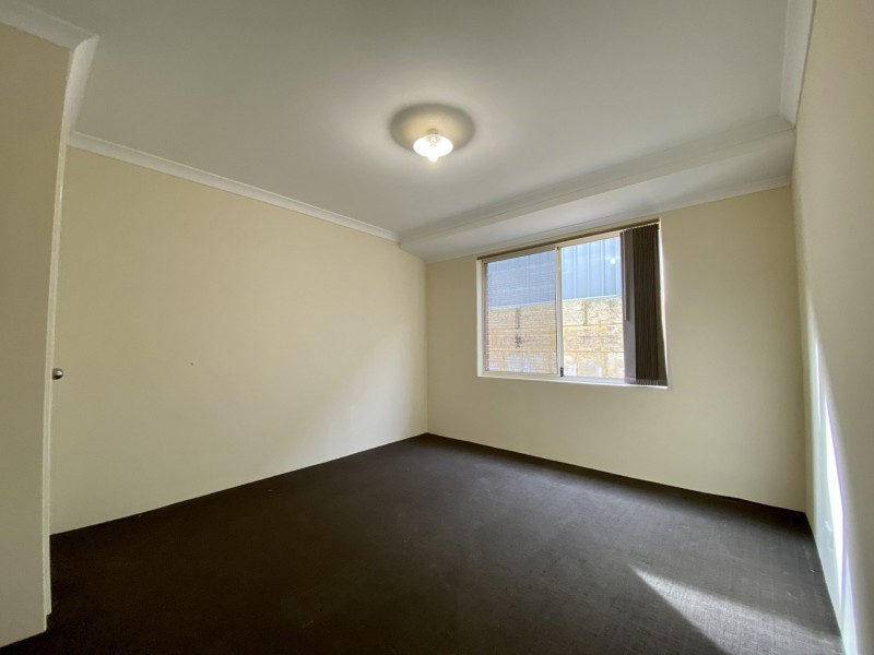 7 Greenstead Way, Wellard WA 6170