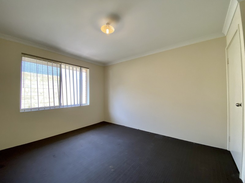 7 Greenstead Way, Wellard WA 6170