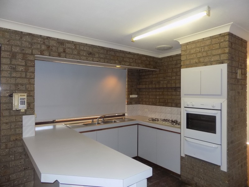 13 Tuart Place, Yangebup WA 6164
