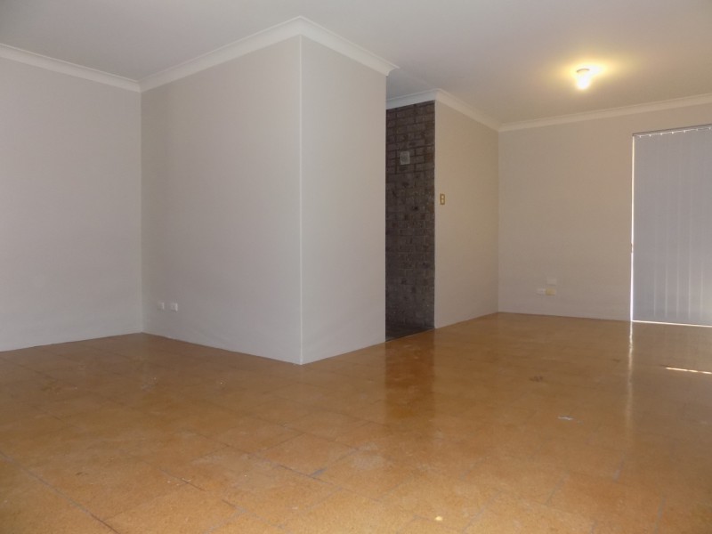 13 Tuart Place, Yangebup WA 6164
