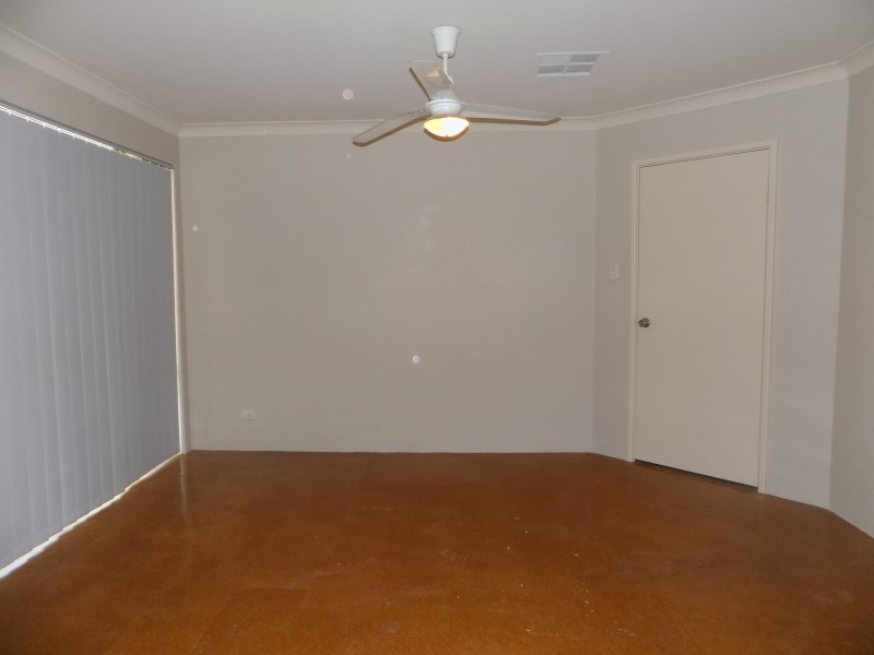 13 Tuart Place, Yangebup WA 6164