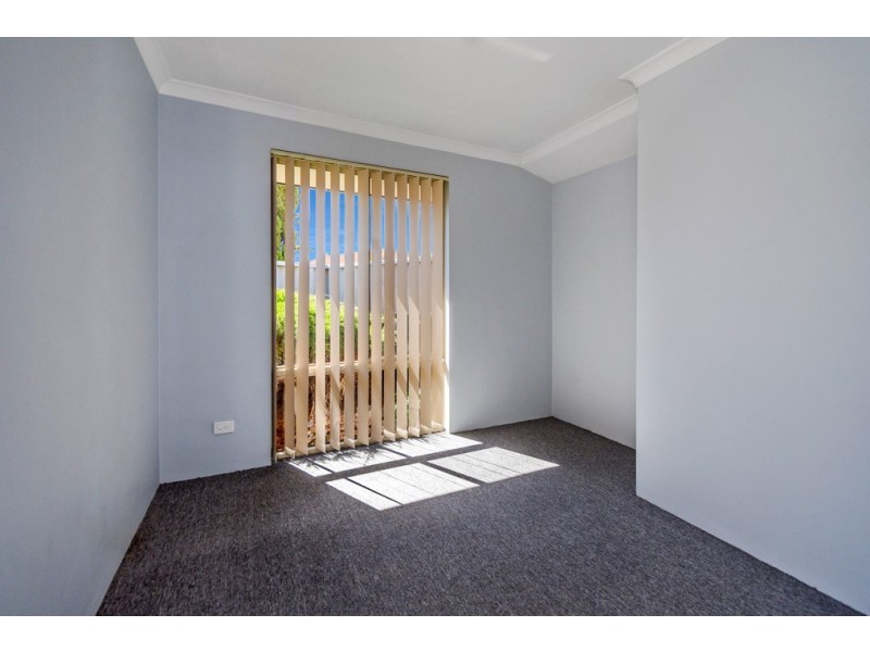 7/7 Greenlea Cresent, Warnbro WA 6169