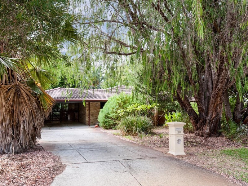 20 Judges Gardens, Leda WA 6170