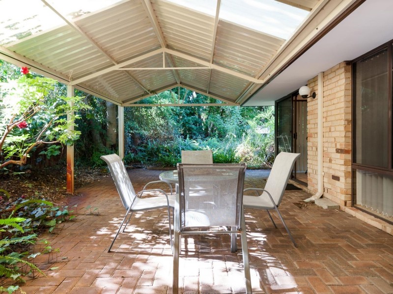 20 Judges Gardens, Leda WA 6170