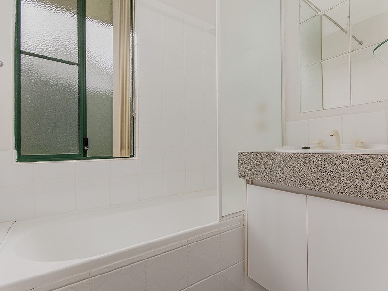 39 Heylmore Road, Medina WA 6167