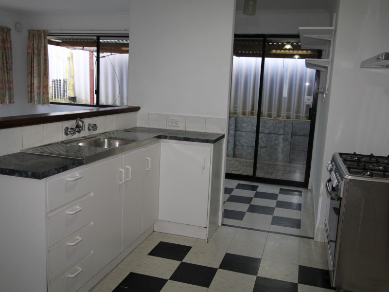 10 Gimbon Green, Leda WA 6170