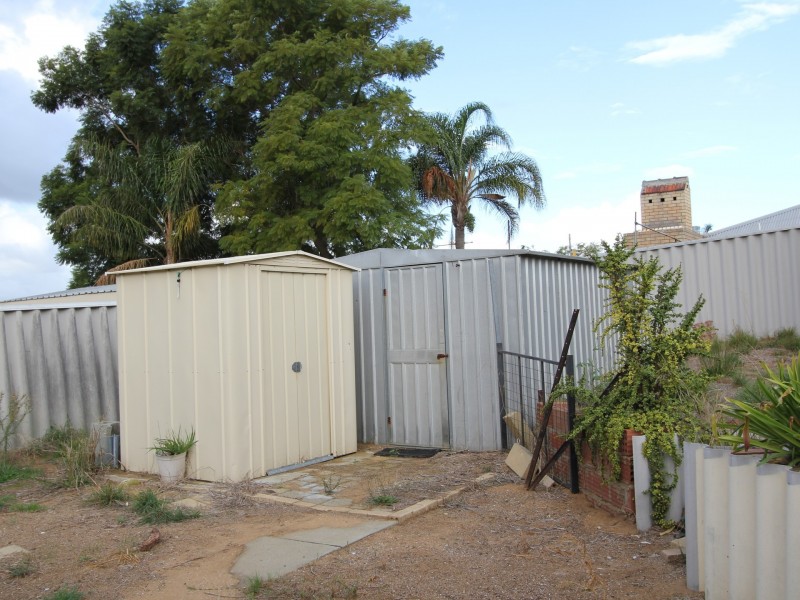 10 Gimbon Green, Leda WA 6170