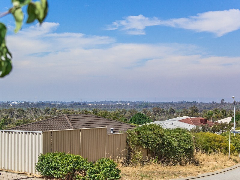 7 Nunney Road, Orelia WA 6167