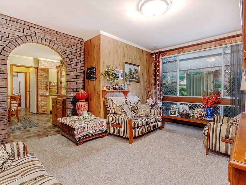23 Sicklemore Road, Parmelia WA 6167
