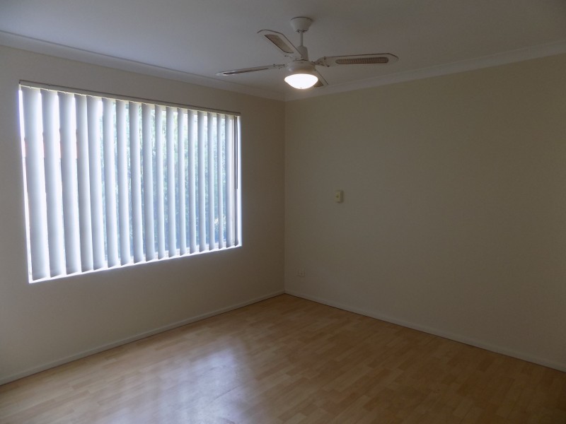 6 Enlie Lane, Warnbro WA 6169