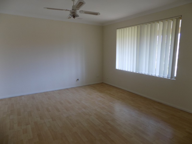 6 Enlie Lane, Warnbro WA 6169