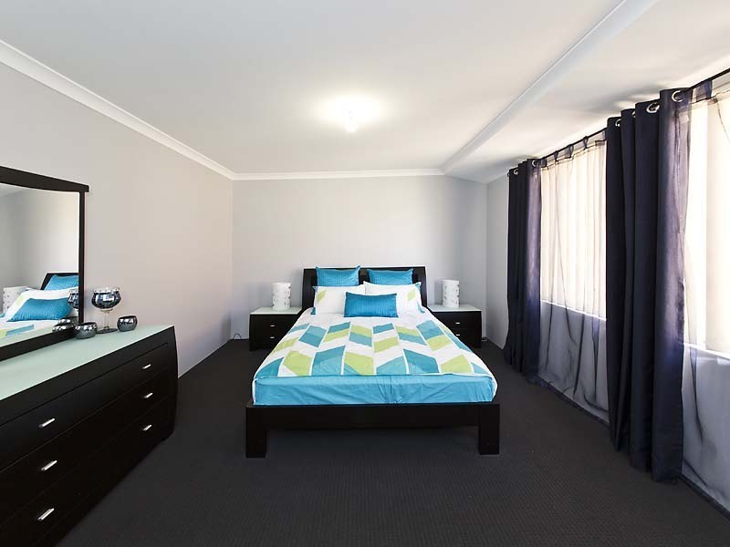 6 Camballin Loop, Bertram WA 6167