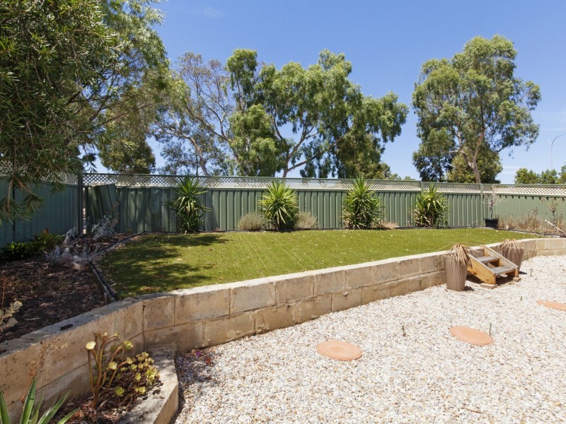 1 Cessford Close, Leda WA 6170
