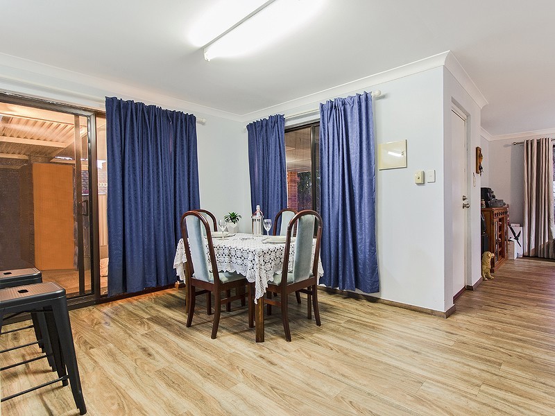 5 Bolton Way, Orelia WA 6167